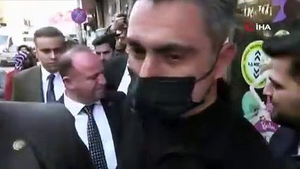 Adana'da Ahmet Davutoğlu'na tepki: "Sen devlet hainisin"