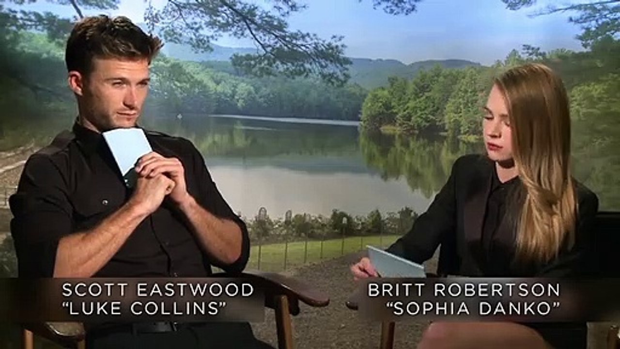 Chemins Croisés - Interview  Scott Eastwood & Britt Robertson (3) VO