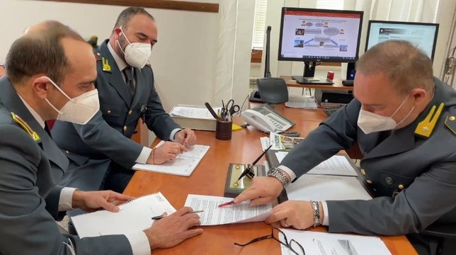 Ascoli Piceno - Azienda delocalizzata in Romania per evadere Fisco: frode da oltre 29 milioni (29.03.22)