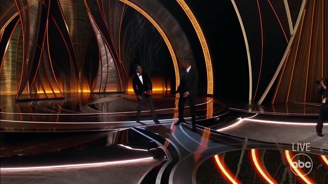 WATCH _ Will Smith Slap Chris Rock at Oscars after Joke about Jada Pinkett Smith