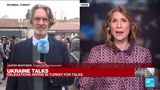 Russian, Ukrainian negotiators begin talks in Istanbul
