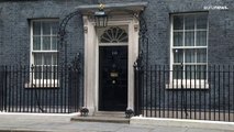 La policía londinense anuncia la imposición de 20 multas por las fiestas en Downing Street