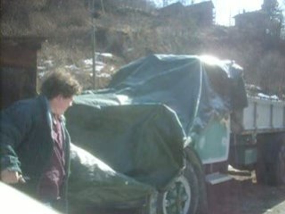Débâcher un camion ^^
