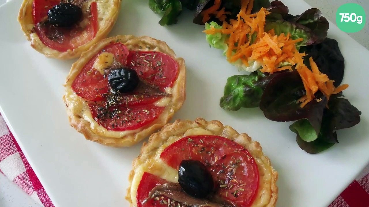MINI TARTES à LA TOMATES