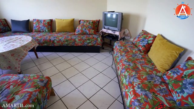 همزة: شقة مفروشة للبيع في مدينة مرتيل تطل على البحر محفظة 72متر Appartement A vendre Corniche Martil