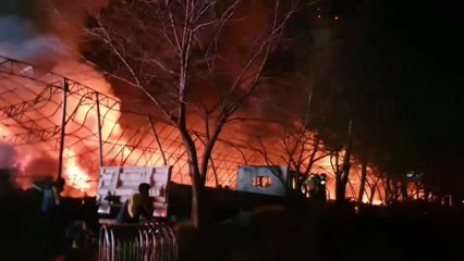 충남 아산 냉장고 공장 화재...대응 1단계 발령 / YTN