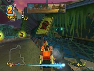 Crash Tag Team Racing : Gameplay