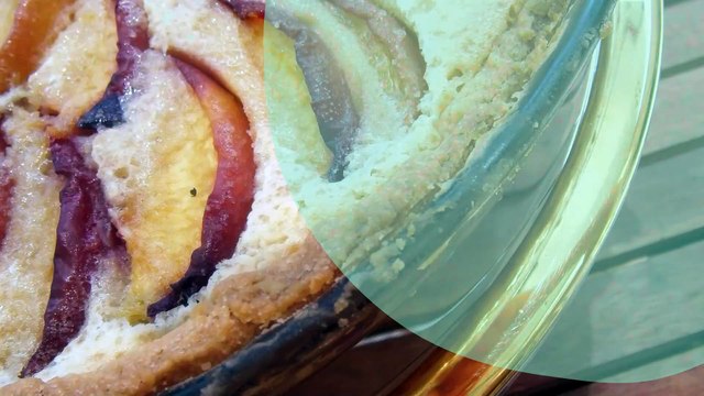 Tarte aux brugnons et crème d'amandes