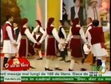 Ansamblul aroman Dor - Joc popular - Ocl'ilu a tău moi masinâ laie (D'ale lu' Varu - ETNO TV - 09.06.2013)