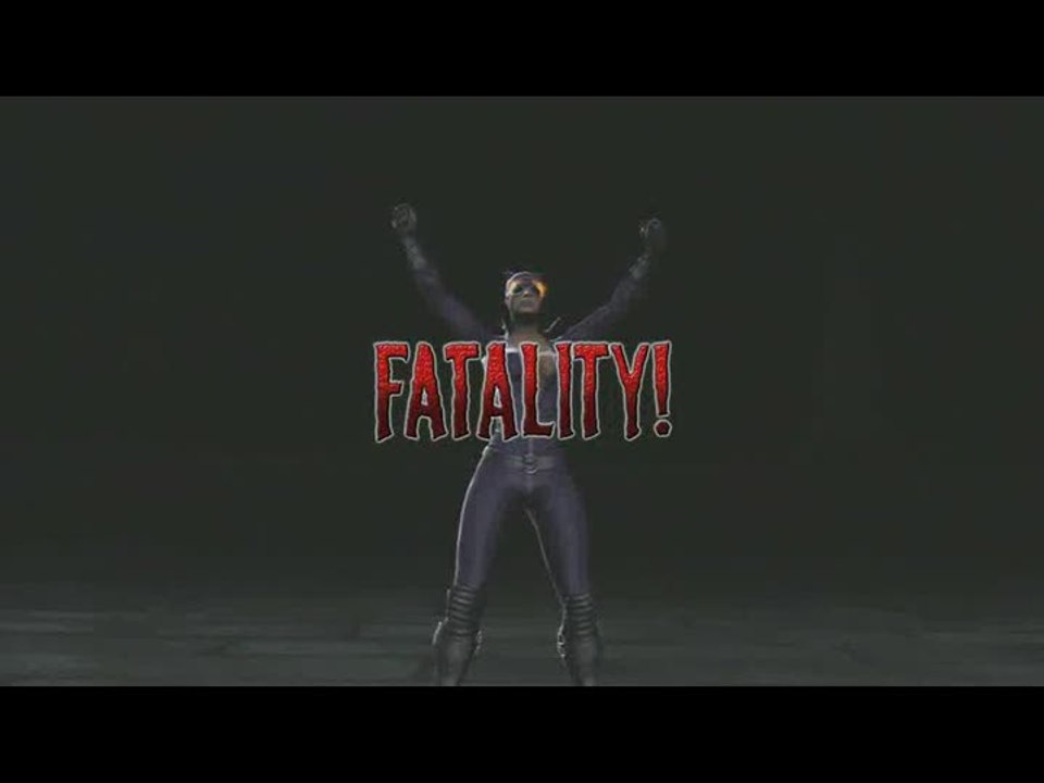 Mortal Kombat vs DC Universe : Finishing Moves - Sonya, Catwoman et Sub Zero