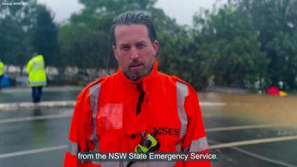 Download Video: Lismore levee floods as the city is evacuated - NSW SES Clip | March 30, 2022 | ACM