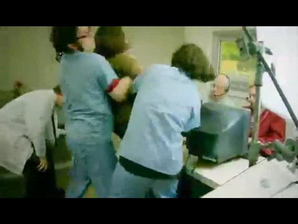 Fireteam Reloaded : Publicité humoristique "Sunny face clinic 3"