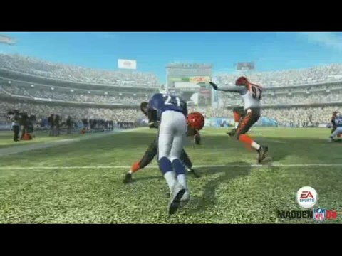 Madden NFL 09 : Gameplay - Des casques et des épaulettes
