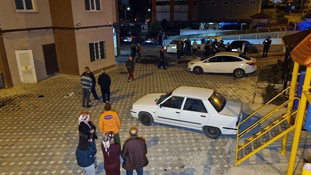 Ailesiyle tartıştı, oturdukları evi yaktı