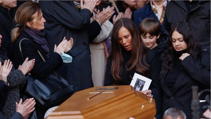 GALA VIDEO - “A toutes les choses que j’ai perdues par ta faute…” : Lou Pernaut en deuil, sa nouvelle vidéo énigmatique