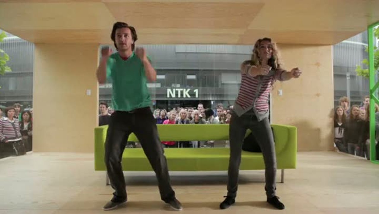 Kinect Joy Ride : Publicité de Kinect