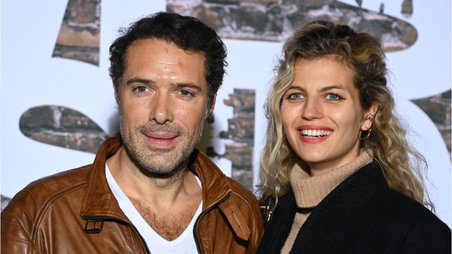 VOICI - Nicolas Bedos en colère après la gifle de Will Smith : Pierre Niney, Sandrine Kiberlain… le soutiennent