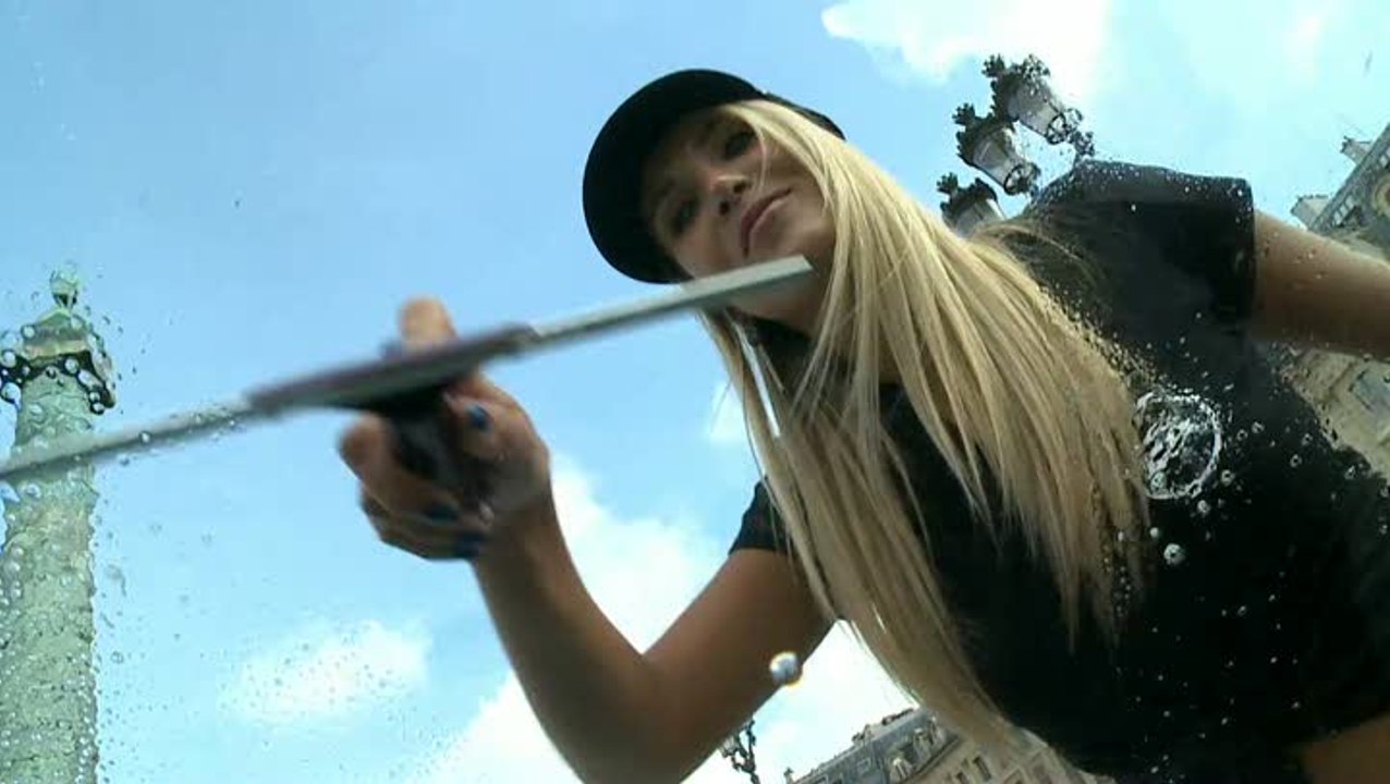 Need for Speed : Hot Pursuit : Car wash