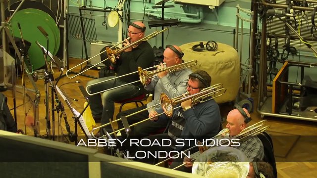 007 Spectre - Featurette Musique (7) VOST