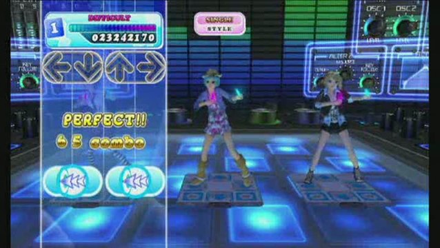 Dance Dance Revolution : Hottest Party 3 : Prêts à chanter et danser ?