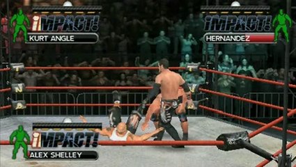 TNA iMPACT! : Cross the Line : De gros muscles sur une petite console