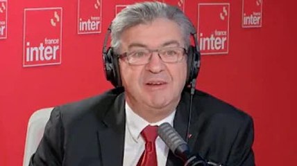 "Les miettes sur ce cher Jacquouille" : quand Jean-Luc Mélenchon cite "Les Visiteurs" pour évoquer