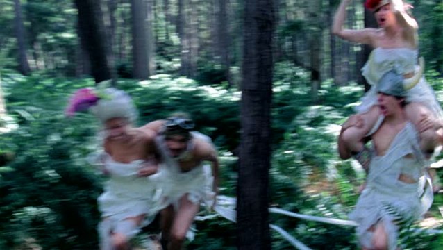 The Lapins Crétins : Retour vers le Passé : La course au papier toilette