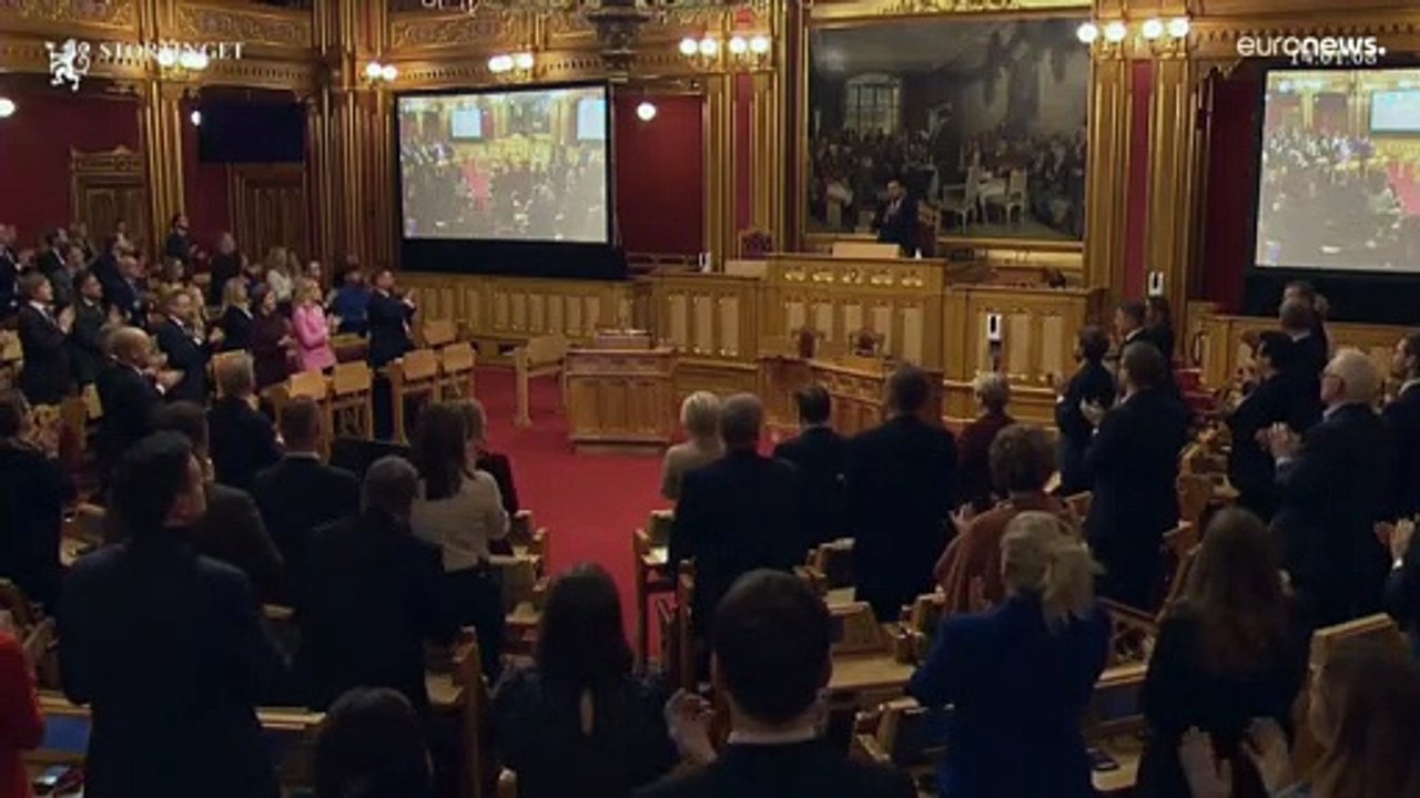 Mariupol: Offenbar Rot-Kreuz-Gebäude unter Beschuss – Donezk: Ukrainische Rakete trifft Wohnhaus