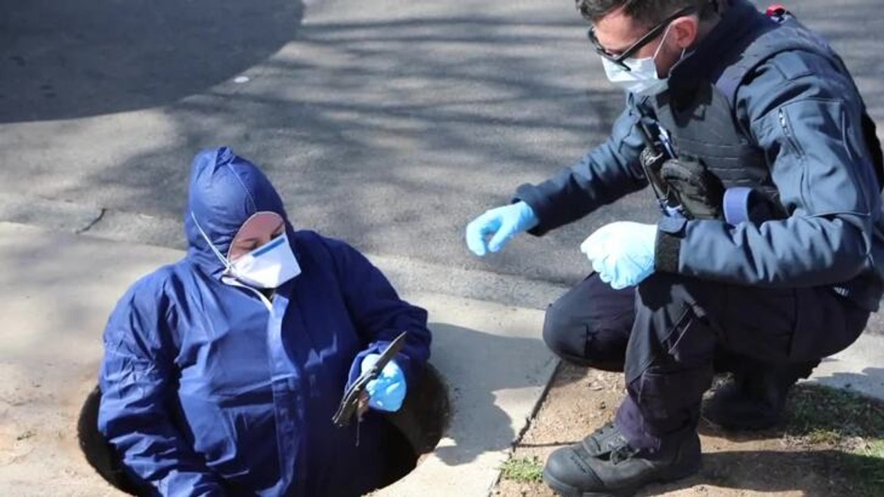 Police find suspected murder weapon