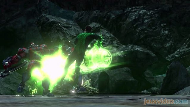 Green Lantern : La Révolte des Manhunters : C'est fou ce qu'on peut faire avec une chevalière...