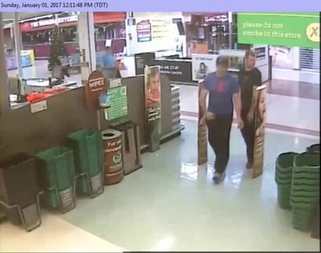 Mark Jones and Ricky Izard at Woolworths