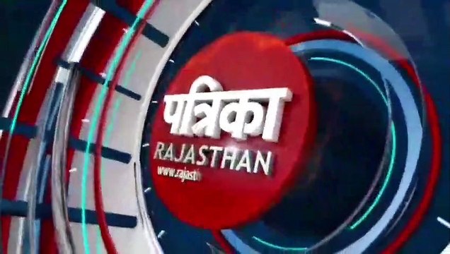 धरने पर बैठे धरती के भगवान, चिकित्सा कार्य का बहिष्कार कर निकाला मौन जुलूस