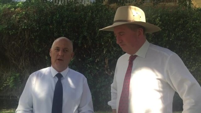 Barnaby Joyce and Andrew Hope on the Drought Communities Program funding for the Liverpool Plains shire.
