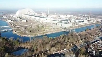 Rússia anuncia cessar-fogo e desescalada; Zelensky não acredita