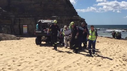 Car crashes over a cliff at Bar Beach