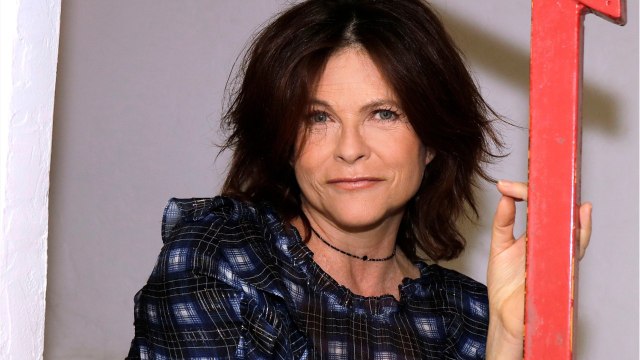 GALA VIDEO - EXCLU – Charlotte Valandrey greffée du coeur et séropositive : “Les médicaments, je n’en peux plus !”