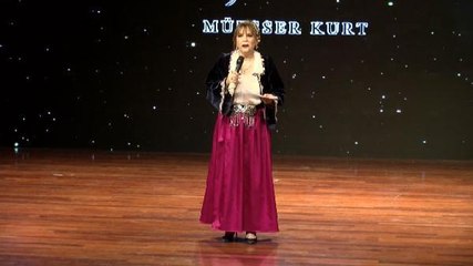 RUMELİ-İ ŞAHANE DEFİLESİNDE HİKAYESİ OLAN BALKAN KIYAFETLERİ SERGİLENDİ