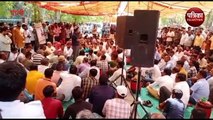 VIDEO : नहीं उठाया शव, कलक्ट्रेट के बाहर धरना-प्रदर्शन, परिजन बोले : एएसआई को गिरफ्तार करो
