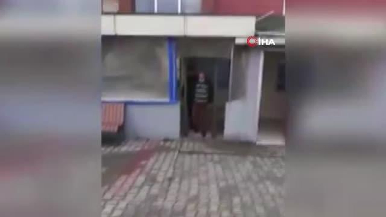 Hastanede doktora hırsızlık şoku... 70 bin liralık ziynet eşya ve araç anahtarı çalan hırsız kamerada