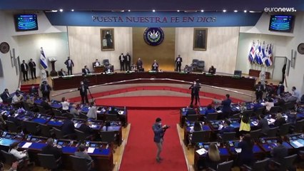 El Congreso salvadoreño endurece las penas contra las pandillas para frenar la violencia