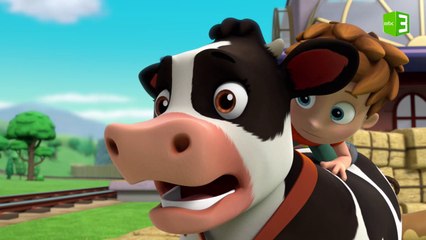 الحيوانات تقتحم مضمار السباق