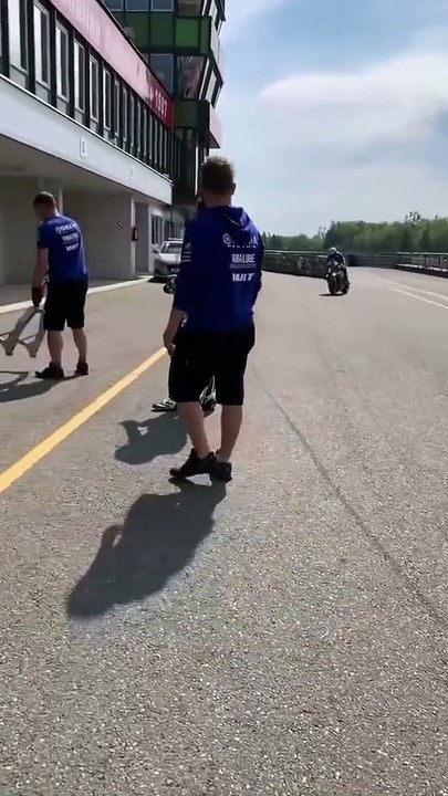 Fast enough.. Best Yamaha R1M  Motogp bike