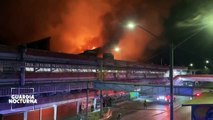 Voraz incendio al interior del mercado Libertad (San Juan de Dios)