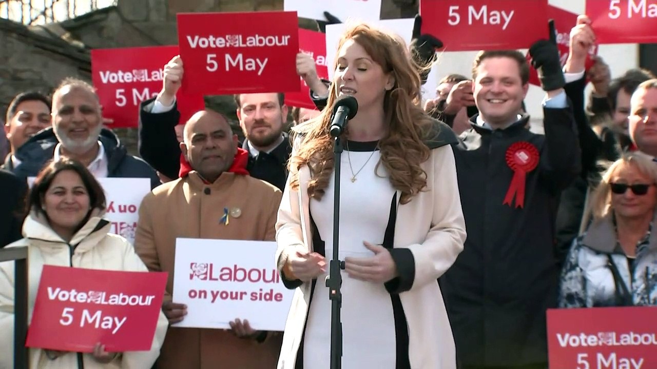 Starmer says 'Britain deserves better' at Labour election la