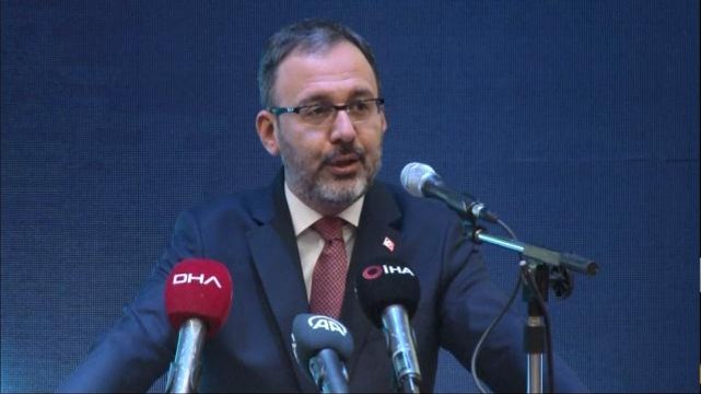 Bakan Kasapoğlu: 2020-2021 öğretim döneminde 'Gönüllülük' dersinin seçmeli ders olarak okutulmasını hep birlikte sağladık