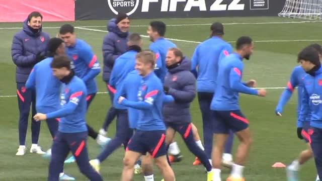 El Atlético prepara su encuentro de este sábado frente al Alavés