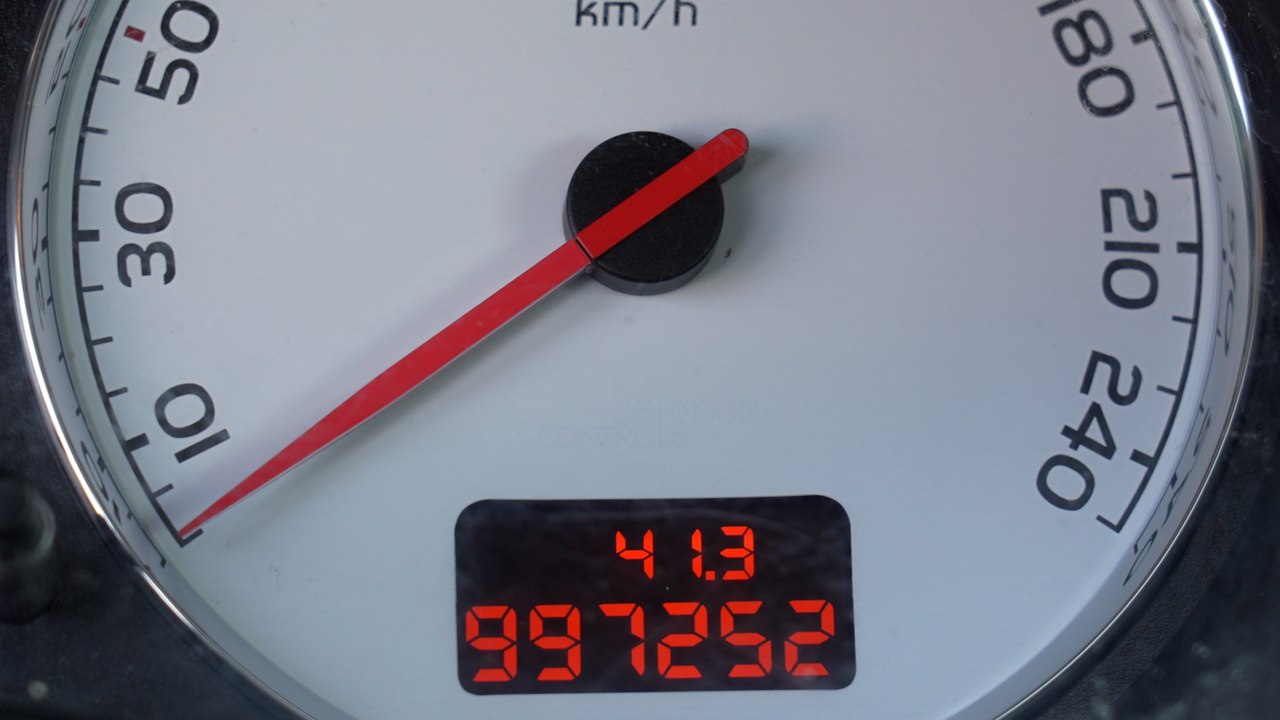 Fabrice a fait un 1 million de kilomètres avec sa 307 Peugeot (et sans changer le moteur)