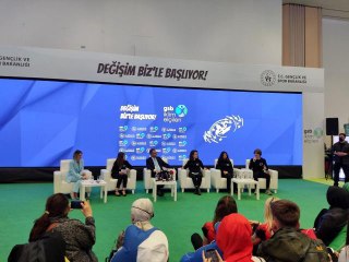 Bakan Kasapoğlu: "Sporcularımızı iklim elçisi ilan etme noktasında çalışma gerçekleştireceğiz"