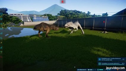 Jurassic World Evolution combat