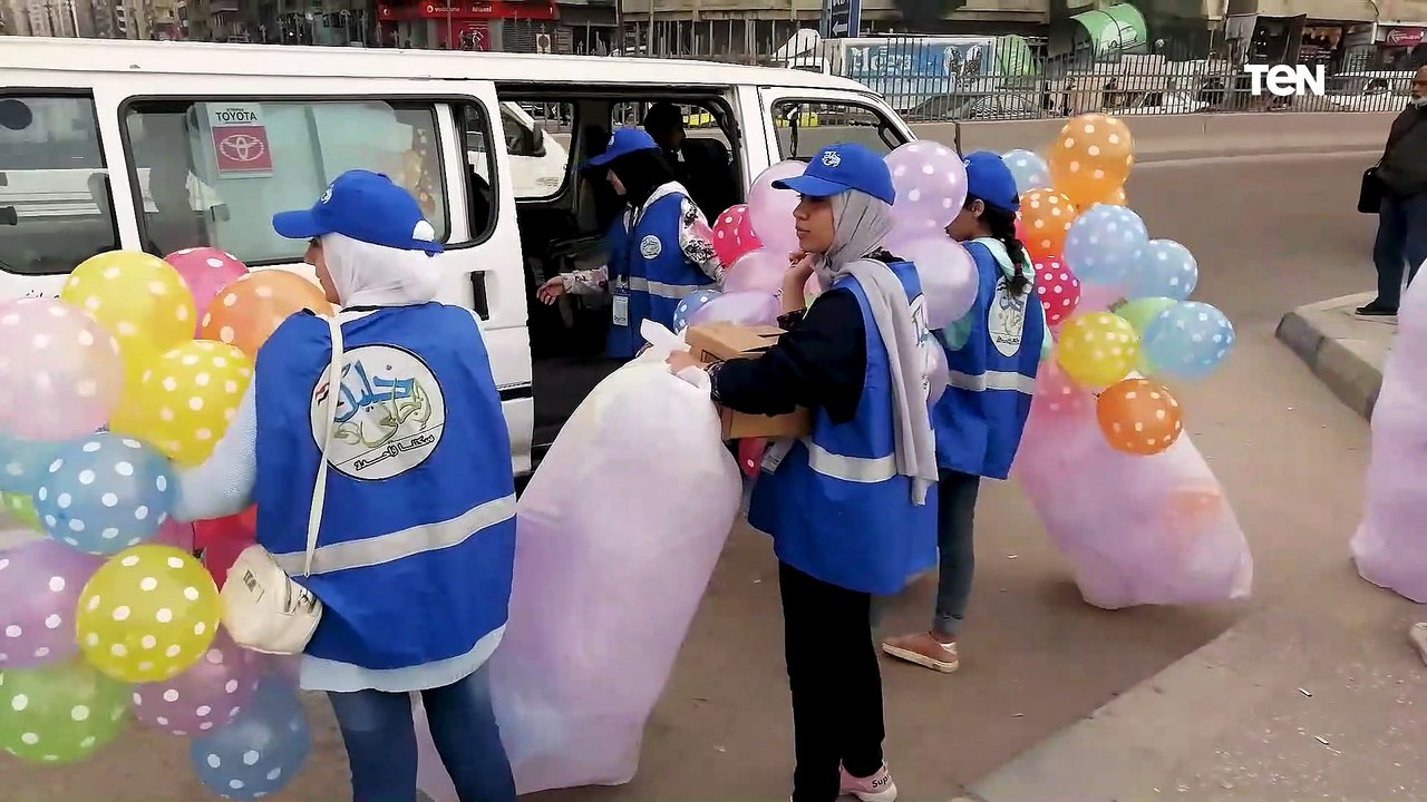 مبادرة خليك ايجابي قبل بداء شهر رمضان المبارك وتوزيع الفوانيس علي كورنيش الاسكندرية